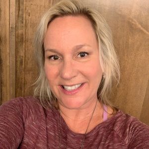 Meet your Posher, Beth